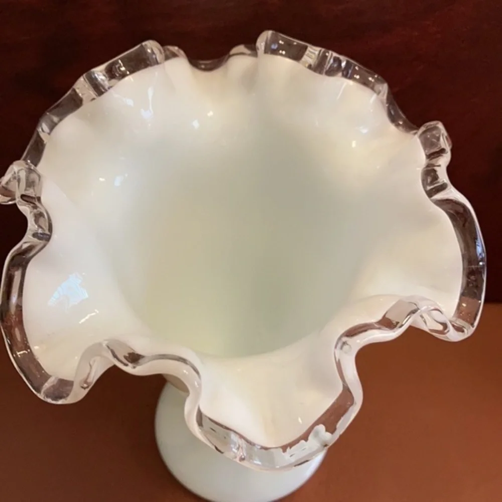 Vtg Fenton milk glass silver crest design ruffled petite vase